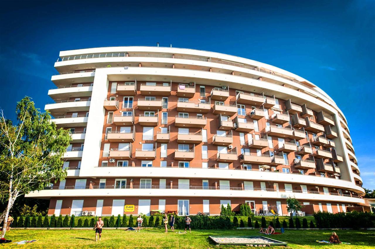 Club 218 Panorama Apartman Siófok Exteriér fotografie